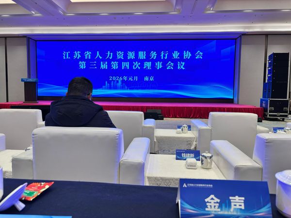 图片2ab94579c7779caf1625636e1f3ce3b0.JPG